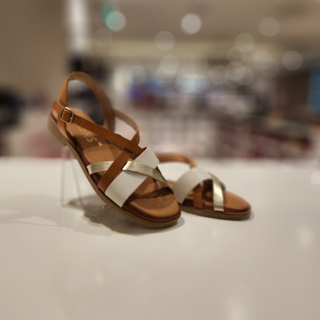 [금강제화] 랜드로바 와이커스 여성 컬러 스트랩 샌들 CLASAC4212WWIKF3 브라운 (2cm)