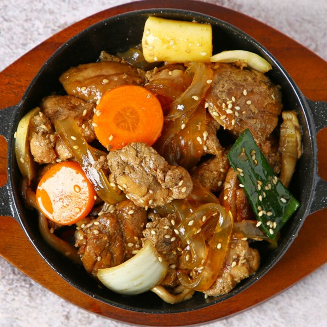뜯어서 구워주면 끝! 양념 닭갈비 700g 2팩 간장 찜닭 700g 2팩 총4팩, 양념닭갈비700g2 + 찜닭700g2, 4개