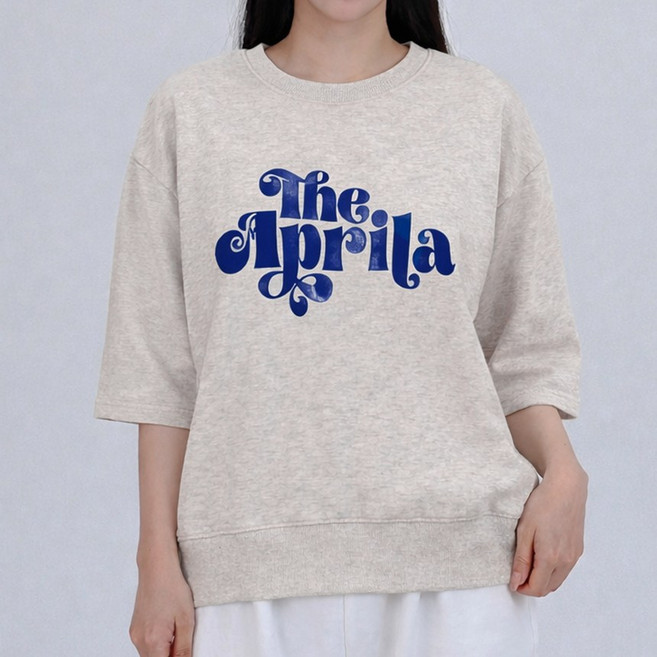 릴리아 레터링 7부 소매 반팔 캐쥬얼 맨투맨 티셔츠