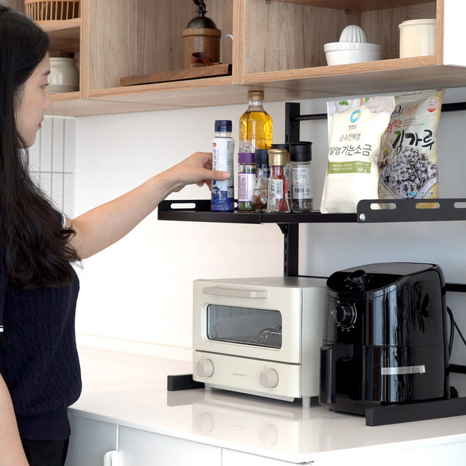 너비높이조절 2단 전자레인지선반 싱크대선반 수납장 렌지대 거치대 도마거치대1P+후크4P 증정, 블랙, 1개