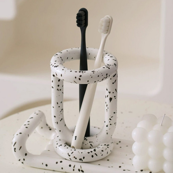 하루꿈 도자기 칫솔꽂이 아이디어 예쁜 욕실 인테리어 감성 수납 정리 물빠짐 칫솔 거치대, 오레오(무광), 1개