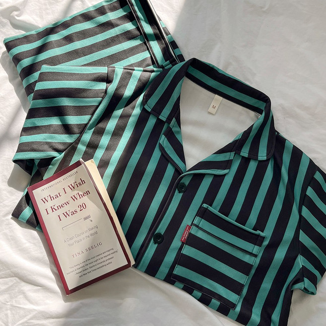 엘라운지 홀리데이 공용 극세사 파자마 상하세트