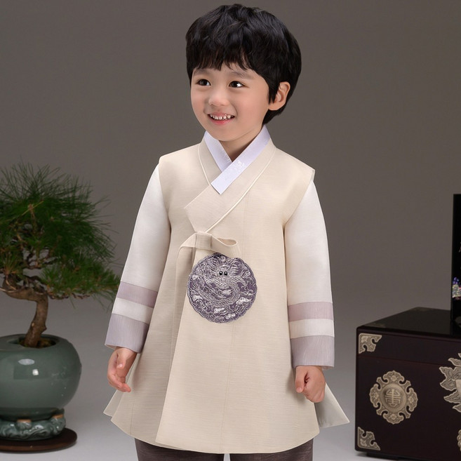 이설한복 539 로이크림 한복 저고리 + 쾌자 + 바지 세트