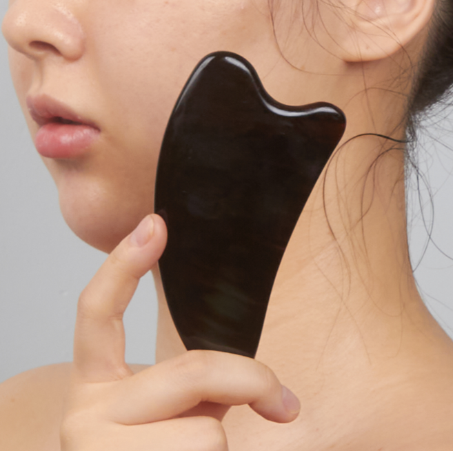 본연 세라믹 물소뿔 로즈쿼츠 괄사 얼굴 마사지 도구 림프 순화, 01)물소뿔 하트 괄사, 1개