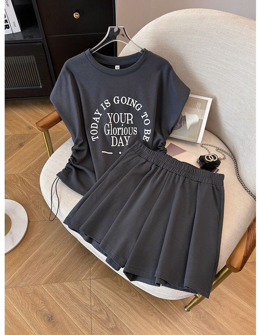 FINE ART 여자 스트링 민소매 티셔츠 반바지 상하세트 프린팅 투피스 오버핏 조끼 + 치마바지 주름 트레이닝복세트