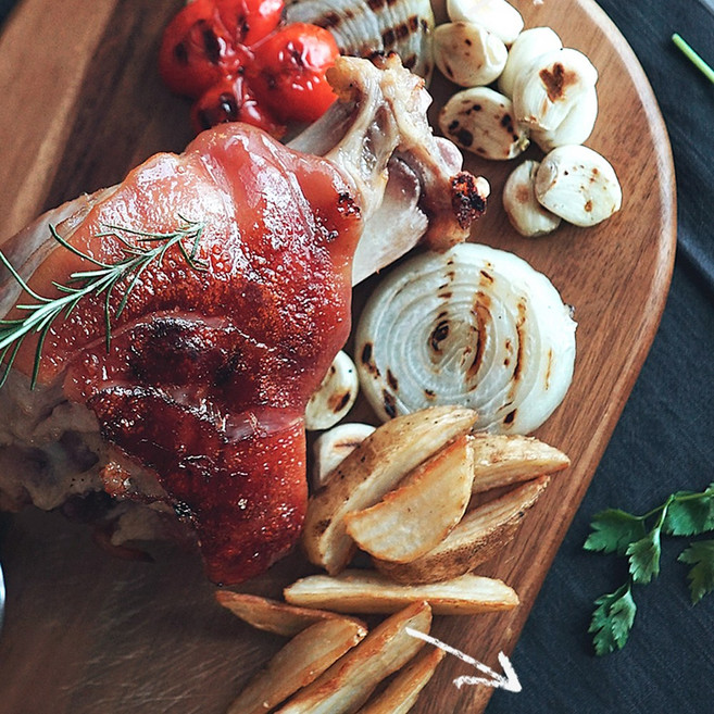 바베큐아저씨 독일 정통 슈바이네 학센 목우촌 뒷다리살 족발 혼술 야식 술안주, 2개, 850g