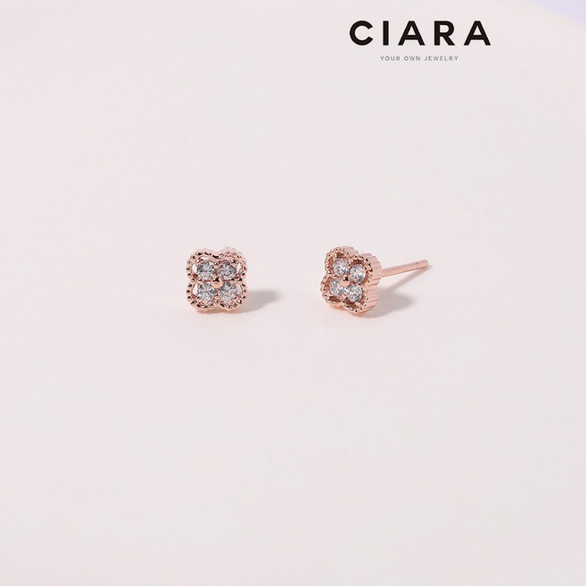 CIARA 14K Riomaggiore 클로버셰입 플라워 귀걸이(SilverPin)