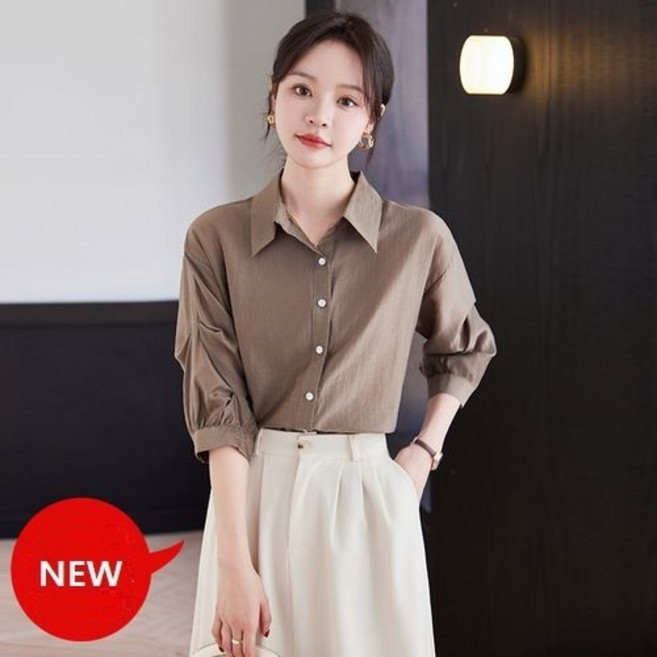 뉴욕멋쟁이 노블 카라단추 반팔블라우스