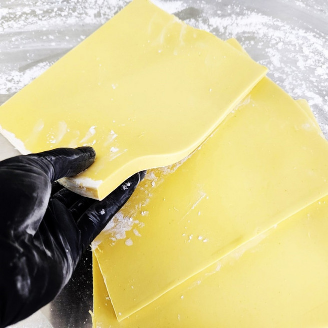 [단호박 칼국수반죽] 쌀밀가루반죽 더욱 쫄깃한 단호박면 칼국수 업소용 제면기전용, 1개, 2.4kg