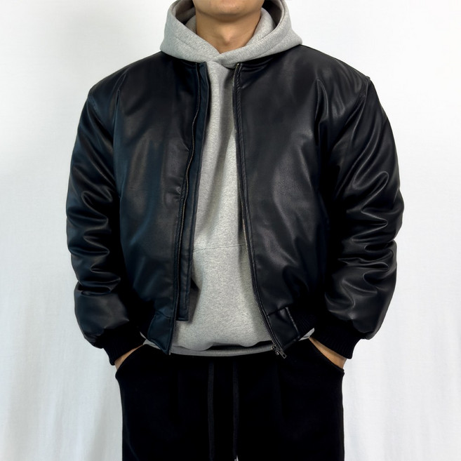 PACIENCIA 와이드숄더 Fake Leather 패딩 자켓