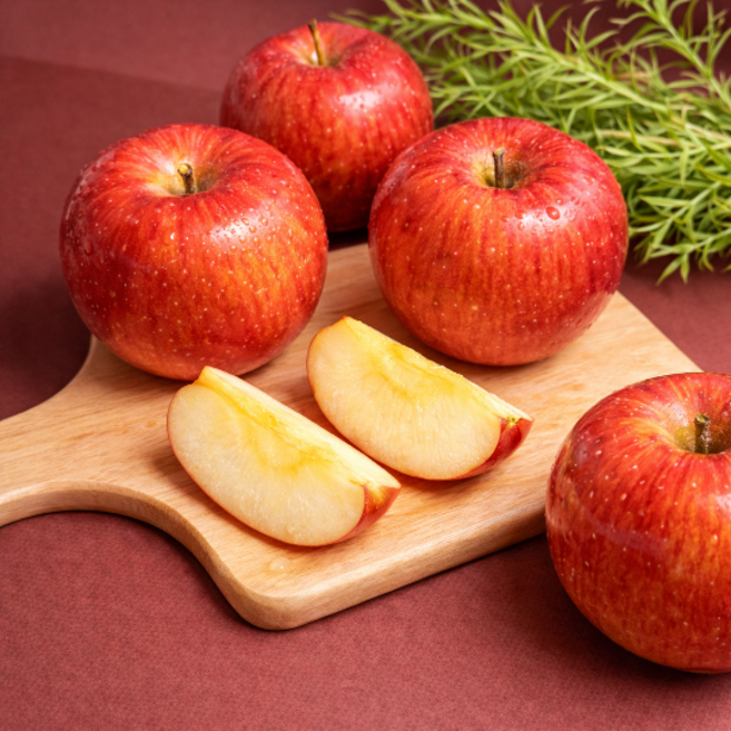 [15Brix 당도선별] 아삭한 경북 부사 사과 (깐깐한 막내아들), 1개, 보기좋은떡이먹기도좋다정품(중소과)2kg