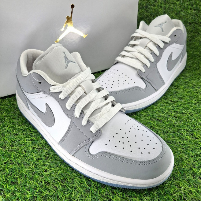 [정품] 나이키 조던 로우 범고래 운동화 스니커즈 +리넨파우치