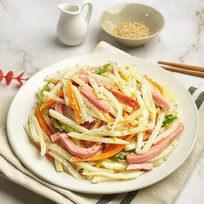 [당일조리] 30년 전통 엄마손맛 야채햄 감자채볶음 가정식 수제반찬, 1개, 200g