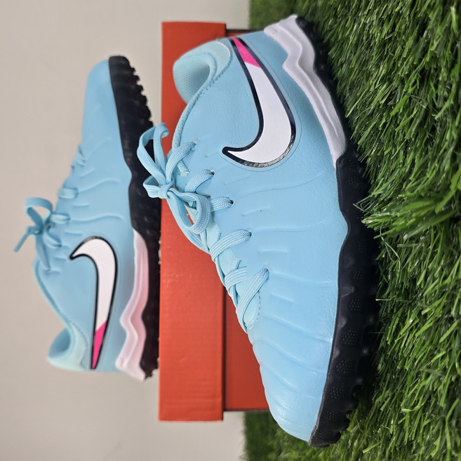 나이키 어린이 축구화 아동용 풋살화 레전드 10 운동화 신발클리너제공