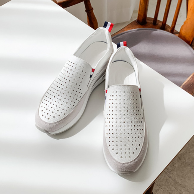 제이슈 네로니 펀칭 슬립온 4cm