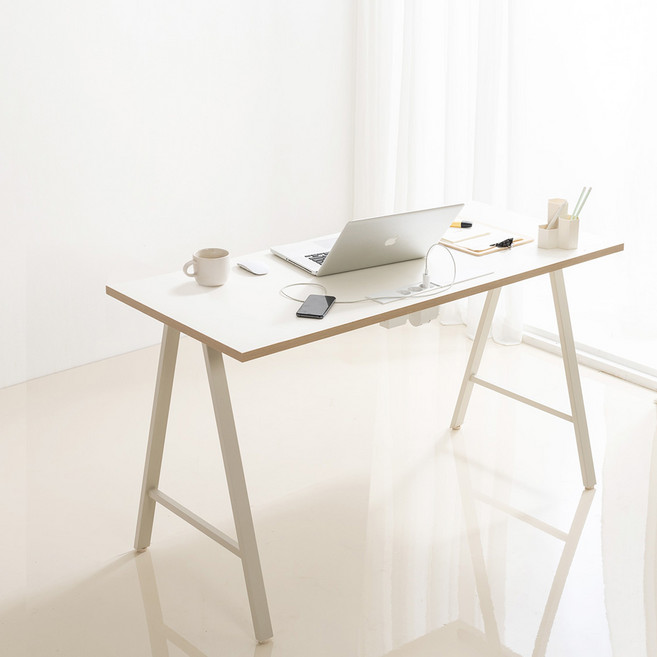 리바트 프레일 콘센트형 1200 일자책상 방문설치, 화이트(상판) + 블랙(다릿발)