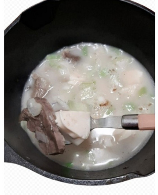 [근사한끼] 엄선한재료로끓인순대국 넉넉한순대국 국내산돼지머리고기 염통 국내산돈사골농축액, 2개, 840g