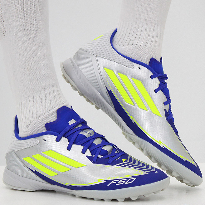 아디다스 풋살화 인조잔디 축구화 남성 터프화 풋살구장용 TF화 훈련용 연습용 가벼운 축구 신발