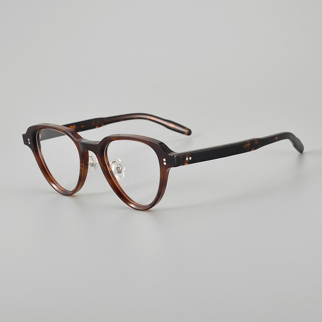 슈비코 연예인 안경 광장 이준혁 덱스 이영자 이종석 이준혁 박정민 성시경