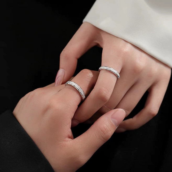 FANSYLI 1+1 커플링 조절 반지 남여 심플 커플 반지 밸런타인데이 선물 결혼반지 생일 기념일 선물 Rt2604A06