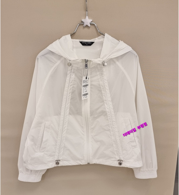 더데이걸 부평점 '26NEW 셔링 포인트가 돋보이는 얇고 가벼운 소재로 간절기부터 여름까지 쭈~욱 입을수 있는 여아 홑겹 바람막이 점퍼