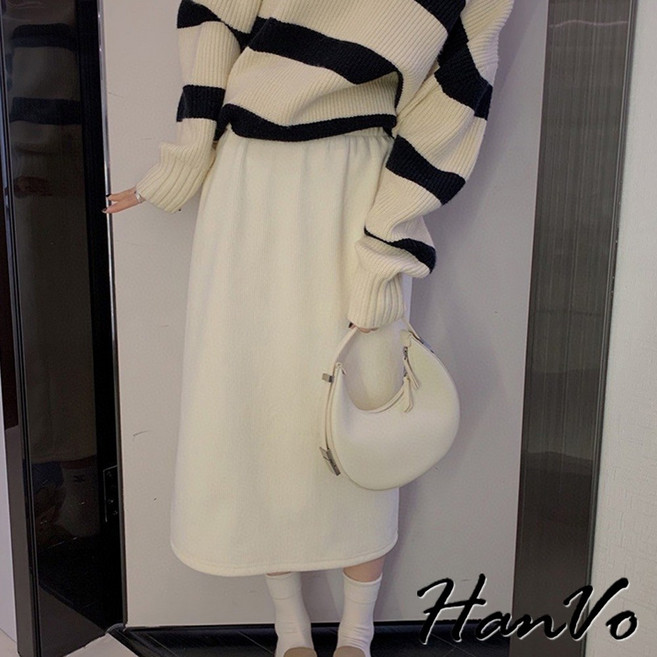 HanVo 冬季呢絨後開叉長裙 加絨加厚寬鬆顯瘦半身裙 韓系女裝