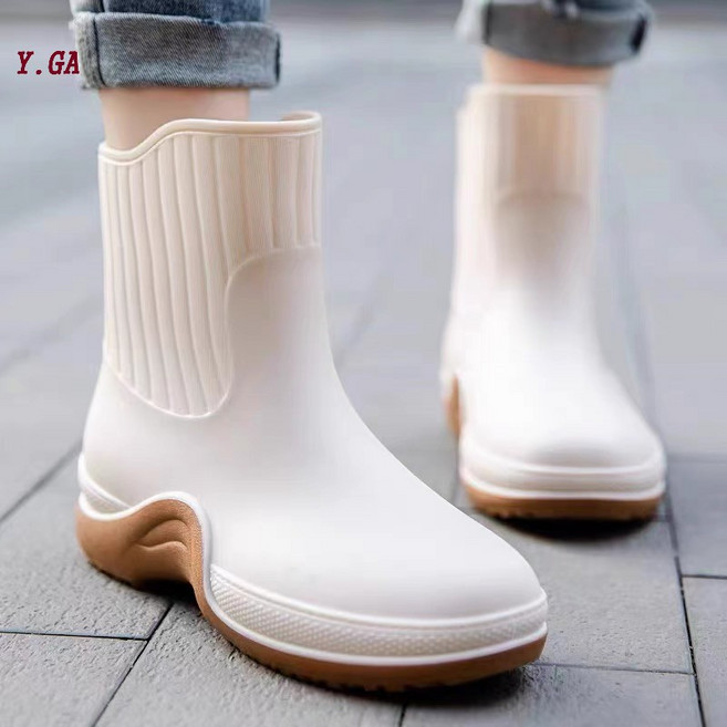 Y.GA 장마 필수 여성용 레인부츠 패션 예쁜 미들 레인부츠 미끄럼 방지 방수 가벼운 레인부츠 다용도화 만능 위생장화 주방장화 작업화 가을 겨울 방한장화+기모버선