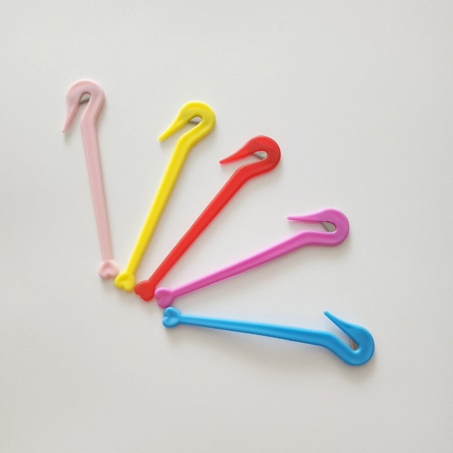 헤어밴드 컷팅칼_컬러랜덤_머리고무줄 머리끈 커팅 칼, 헤어밴드 컷팅칼_컬러랜덤_1개, 1개