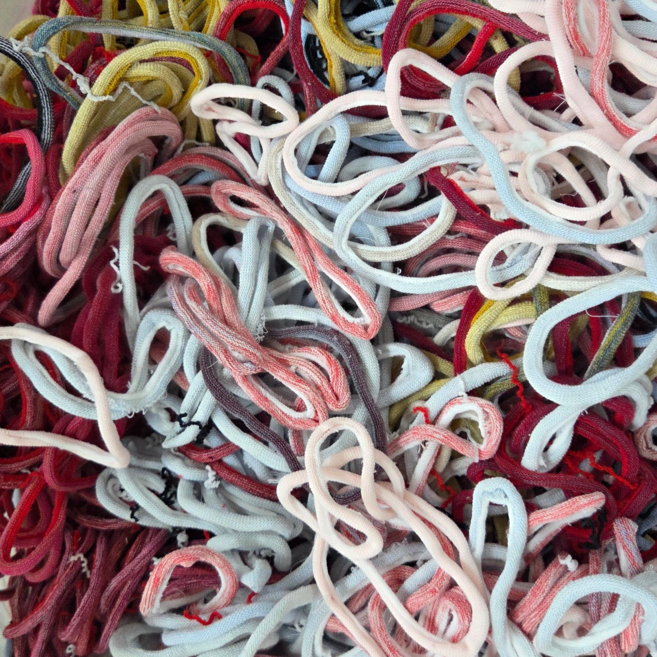양말목 공예 키링 5kg 예쁜컬러 밝은파스텔 원예끈 농사용 결속끈 농업용끈 과수끈 원예끈 브랜치 타이 스트링 작물유인줄 과수유인끈 농사끈 고추끈 샌드백 충전재, 랜덤, 1개