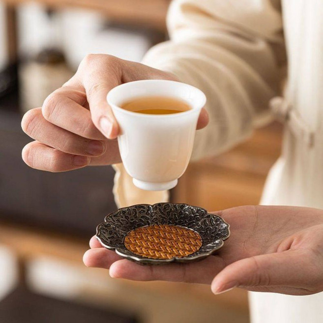 日式禪風 金屬茶杯墊 仿舊錘目紋 隔熱防滑