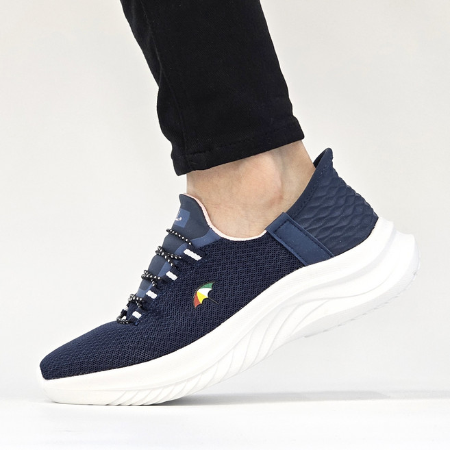 아놀드파마 경량 메쉬 밴딩 슬립온 여성 발편한 쿠션 끈없는 운동화 핸즈프리 슬립인스 사계절 조깅화 워킹화 러닝화 실내 헬스 신발