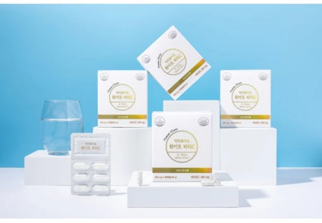 콜마비앤에이치 화이트비타C !!! 천연재료로만 추출하고 부형제 첨가제가 없어서 소화흡수가 뛰어난 순수 식물성비타민C !!!, 1박스, 60회분 - 쿠팡