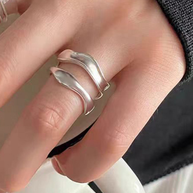 실버 무광 웨이브 레이어드 포인트 패션 반지 J2498
