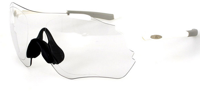 오투 변색 고글 무게 24g 초경량고글 날씨 기후에 따라변하는 렌즈 레저 투명고글, 화이트, 1개