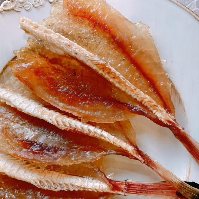 ((긴급공수)) 국산정품 남해 최고급 국산 아귀포 !! 꼬리아귀포 뼈아귀포, 1개, 300g