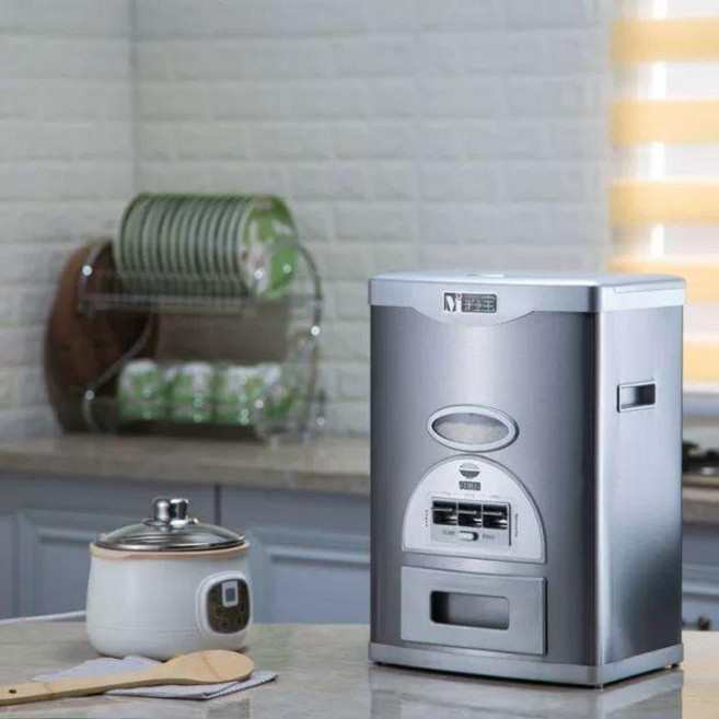 진공 쌀통 쌀보관통 원터치 집들이선물 보관함 벌레방지 신선유지 쌀항아리 쌀독 곡물, 1개, 실버 15KG 31x22x50 대형 쌀 구멍