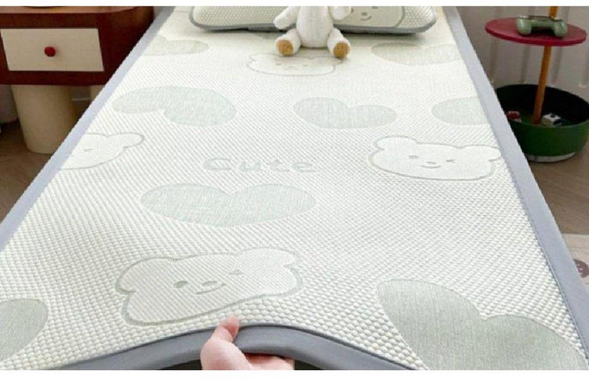 쿨매트 냉감 냉감패드 여름 아이스 실크 매트리스 싱글 에어컨 소프트매트, 80CMX190CM, 링멍 스트립-토끼 보물 곰-회색