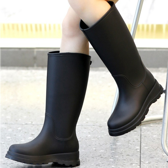 여성 패션 롱 미들 레인부츠 장목 통굽 장화 미끄럼 방지 여름 첼시 레인부츠 슬림핏 스타일리시 내구성 고무장화