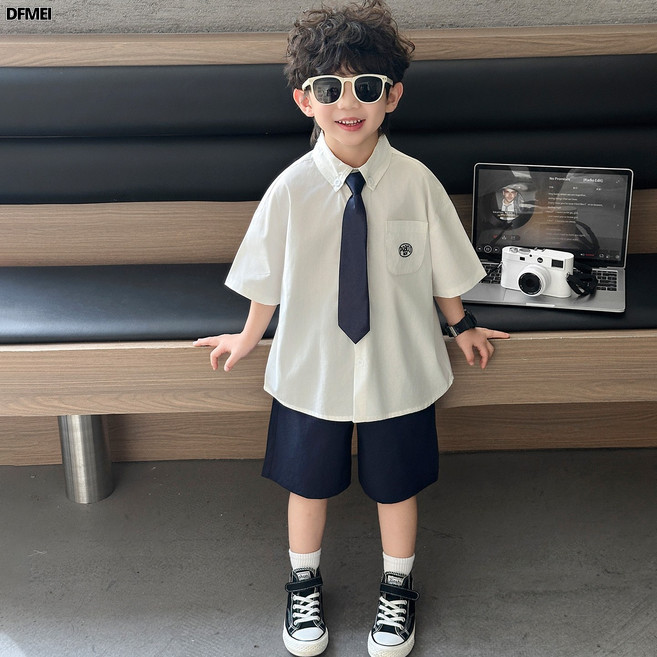 DFMEI 男童夏裝學院風畢業套裝帥氣西裝禮服兒童夏季短袖兩件套