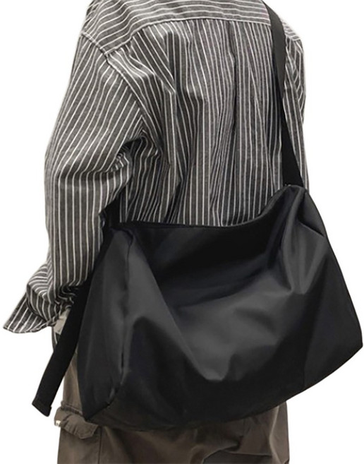 플래닛 대용량 남성 크로스백 방수재질