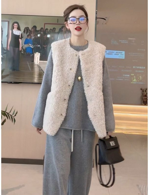 羊羔毛馬甲背心女秋冬新款時尚保暖坎肩外套