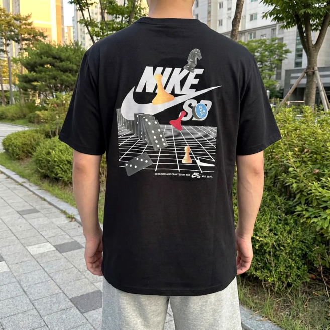 당일발송 나이키 NIKE 남성 여성 오버핏 그래픽 SB 로고 스케이트 반팔 티셔츠 반팔티 스포네틱 양말