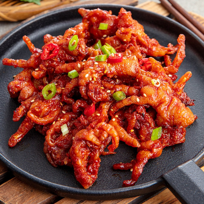 델리퀸 국내산 매콤 무뼈 양념닭발(냉동), 3개, 400g