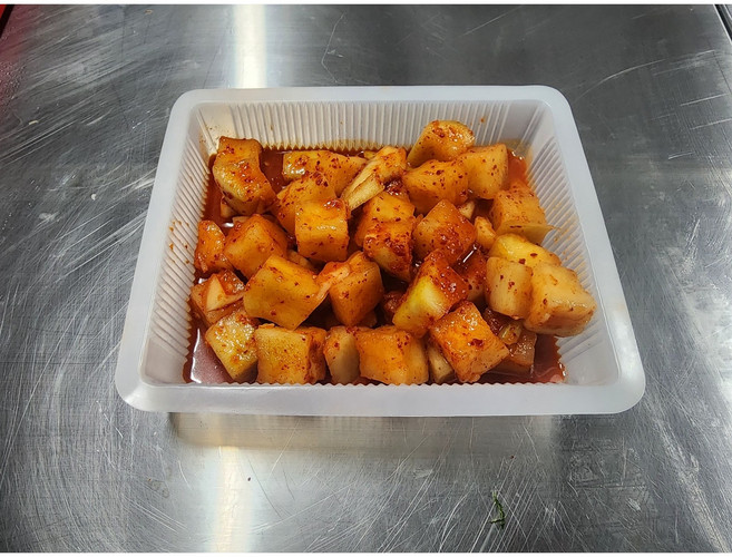 홍방 부산 돼지국밥 (깍두기 4인분) 500g, 1개