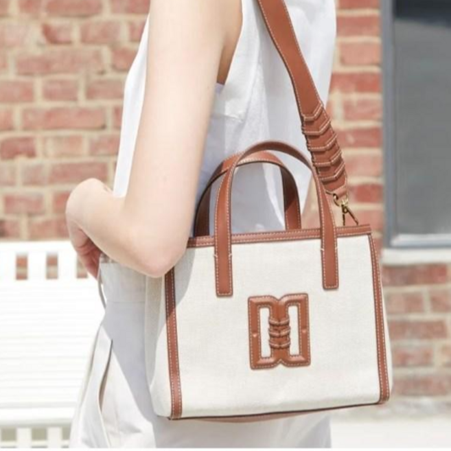 닥스 [DD CANVAS] 베이지 DD로고 가죽배색 캔버스 북토트 YMDCBA5F973I2