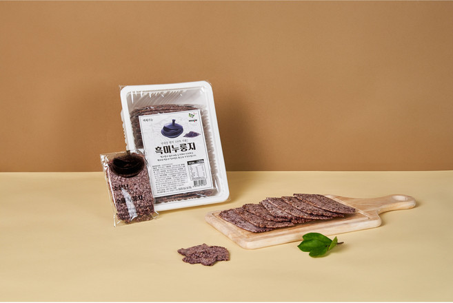 [안성들풀] 정가네 가마솥 흑미 누룽지 스낵 100% 국내산 쌀 전통 누룽지 과자 대용량 1박스 24개, 500g