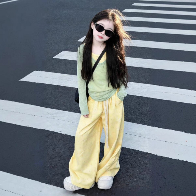 Toruva어린이 봄철 캐주얼 V넥 긴팔 세트 간편한 루즈핏14세 이상