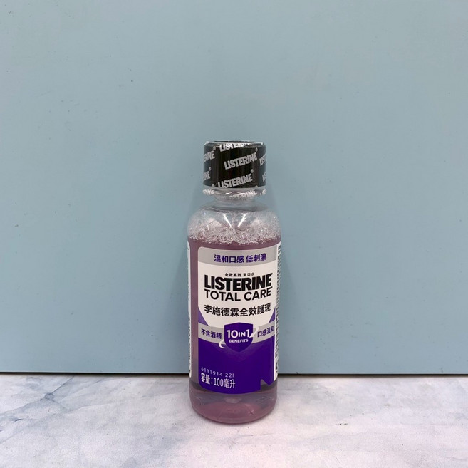 李施德霖 漱口水 全效護理除菌無酒精 100ml / 綠茶防蛀護齦無酒精 100ml, 1個