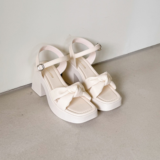 슈뿐 플랫폼 꼬임 리본 스트랩 가보시 통굽 샌들(8cm)