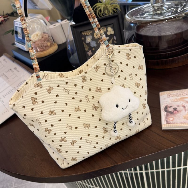 韓系愛心蝴蝶結刺繡大容量單肩托特包